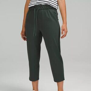 Lululemon Stretch High-Rise Cropped Pant Dark Green